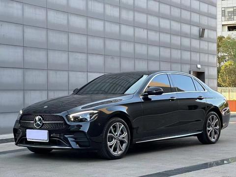 Mercedes-Benz E-Class 2022