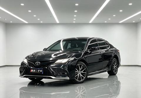 Toyota Camry 2021