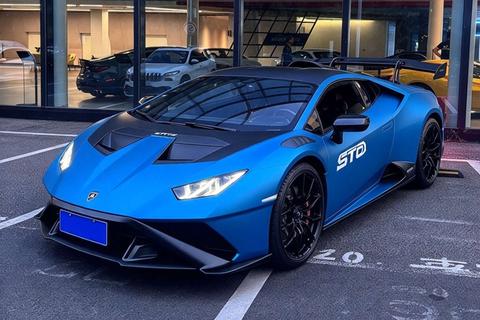 Lamborghini Huracan 2021