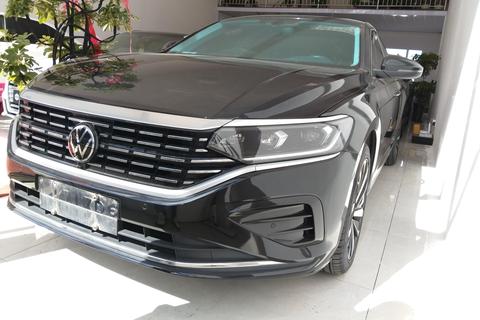 Volkswagen Passat 2022