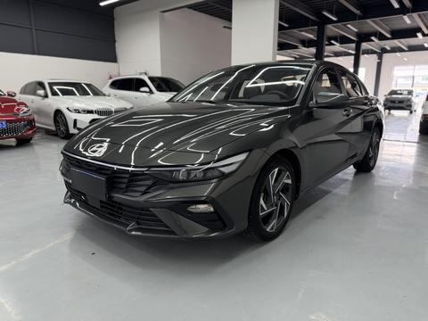 Hyundai Elantra 2023