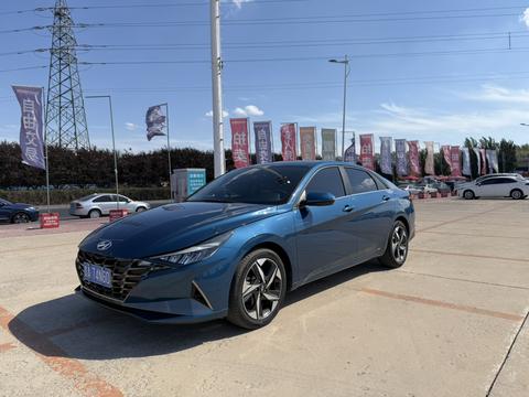 Hyundai Elantra 2022