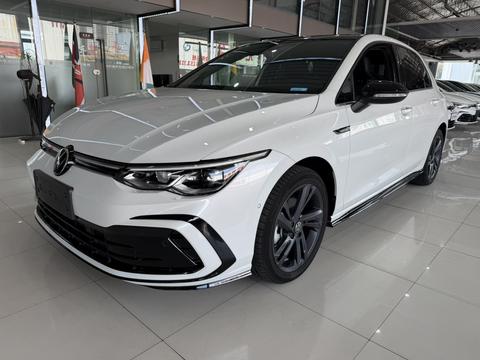 Volkswagen Golf 2021