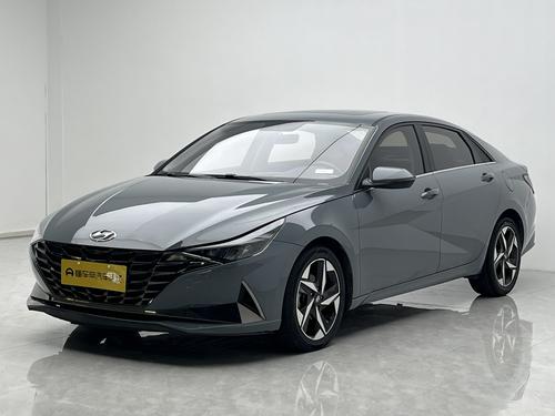 Hyundai Elantra 2022