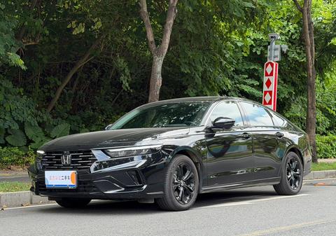 Honda Accord 2025