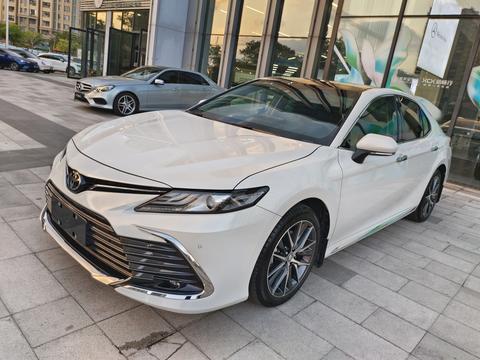 Toyota Camry 2023