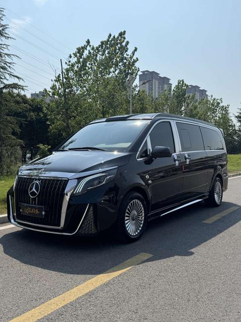 Mercedes-Benz Vito 2023