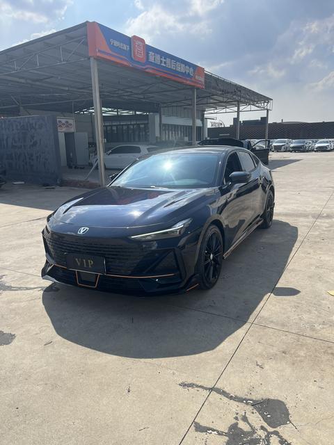 Changan UNI-V 2022