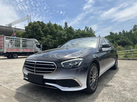 Mercedes-Benz E-Class 2022
