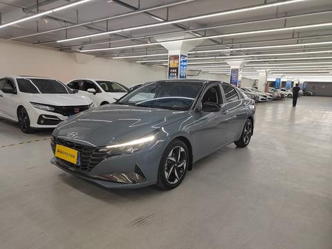 Hyundai Elantra 2022