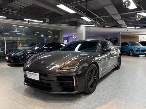 Porsche Panamera 2024