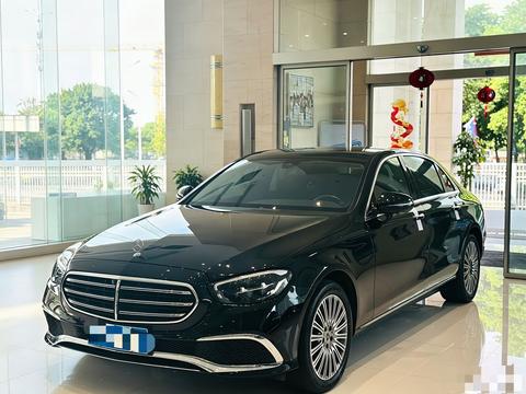 Mercedes-Benz E-Class 2022