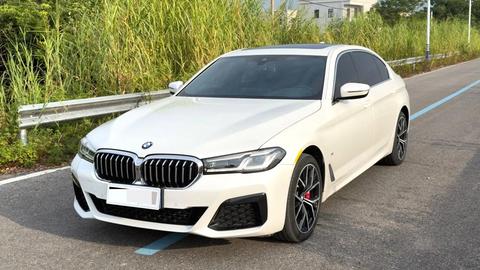 BMW 5 Series 2022