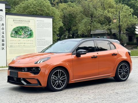 Lynk & Co 02 Hatchback 2021