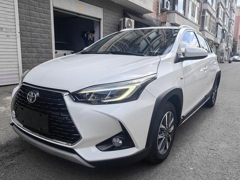 Toyota Yaris L 2022