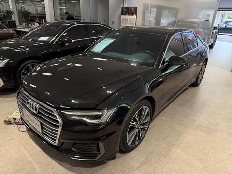 Audi A6L 2022