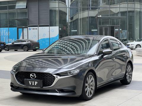 Mazda 3 Axela 2021