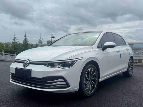 Volkswagen Golf 2021