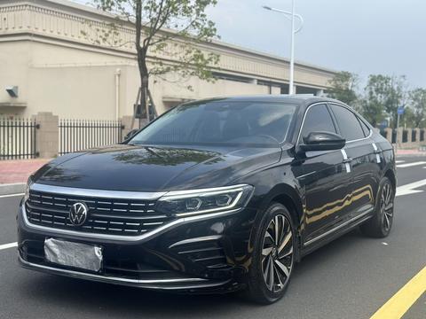 Volkswagen Passat 2022