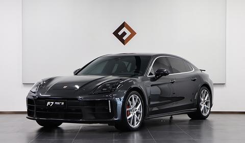 Porsche Panamera 2024