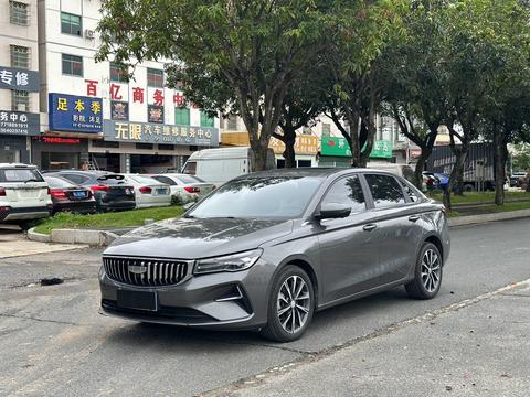 Geely Emgrand 2025