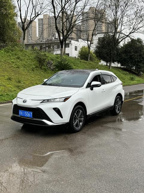 Toyota Venza 2023