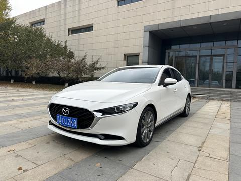Mazda 3 Axela 2023