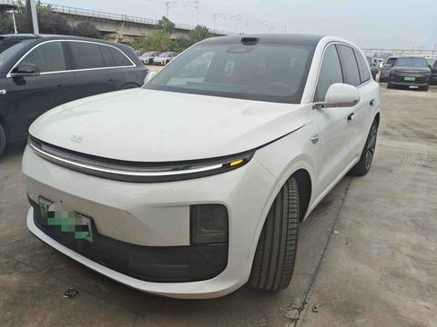 Li Auto L6 2025