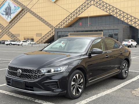 Volkswagen Passat 2022