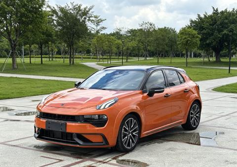 Lynk & Co 02 Hatchback 2021