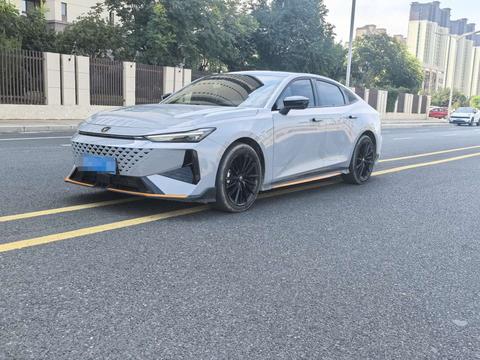 Changan UNI-V 2025