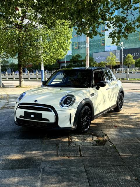 MINI Hatch 2022