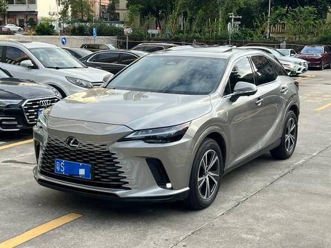 Lexus RX 2025