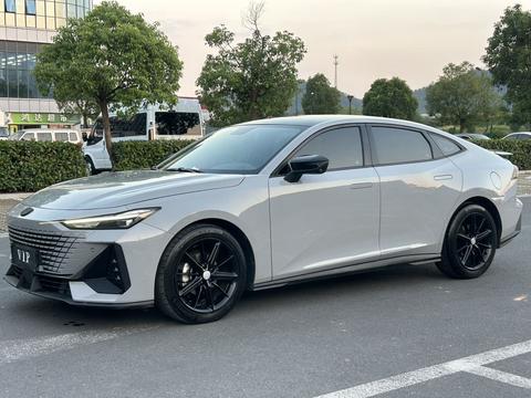 Changan UNI-V 2022