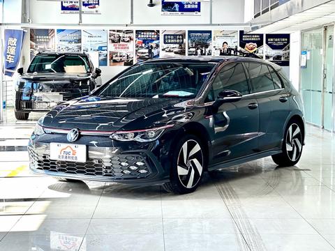 Volkswagen Golf GTI 2021