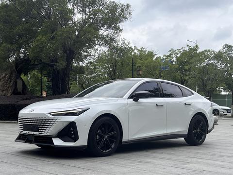 Changan UNI-V 2022