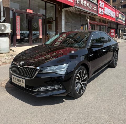 Skoda Superb 2023