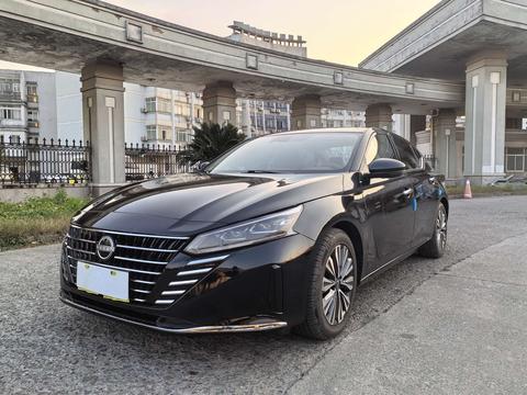Nissan Teana 2022