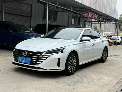 Nissan Teana 2022