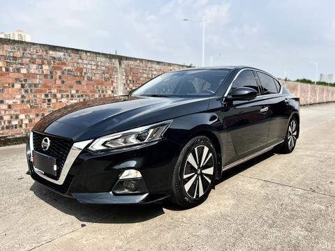 Nissan Teana 2021