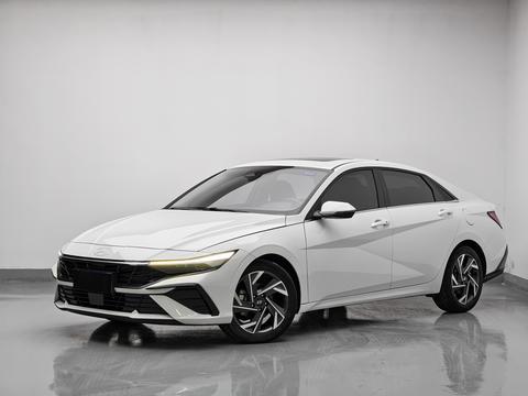 Hyundai Elantra 2023
