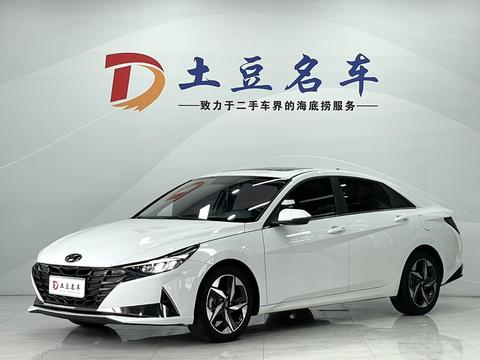 Hyundai Elantra 2022