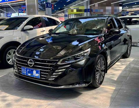 Nissan Teana 2022