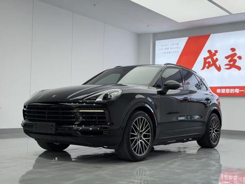 Porsche Cayenne 2022