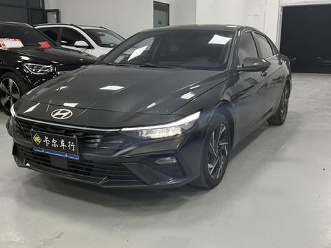 Hyundai Elantra 2023