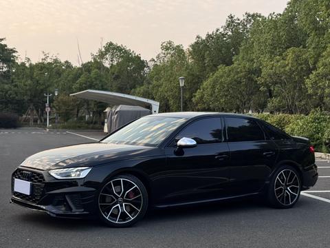 Audi S4 2023
