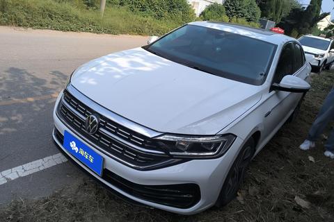 Volkswagen Sagitar 2024