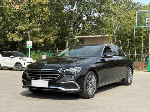 Mercedes-Benz E-Class 2022