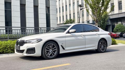 BMW 5 Series 2022