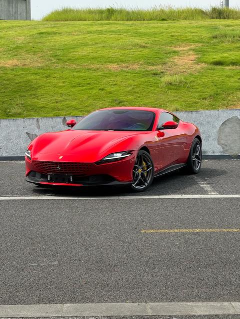 Ferrari Roma 2020